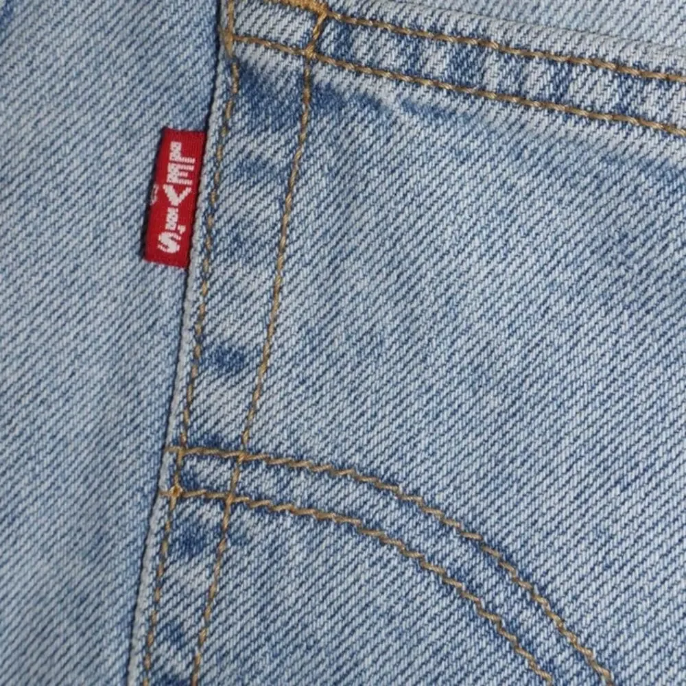 Levi's Premium A-Line Denim Shorts Light Wash Cuffed High Rise Women's W24